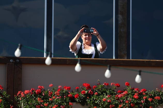 Germany world s largest beer festival Oktoberfest Attendees take photos during the world s largest beer festival Oktoberfest in Munich, Germany, September 27th , 2026 . Photo by Davide Elias Copyright: xDavidexEliasx