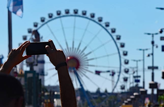 Germany world s largest beer festival Oktoberfest A general view of the world s largest beer festival Oktoberfest in Munich, Germany, September 27th , 2026 . Photo by Davide Elias Copyright: xDavidexEliasx