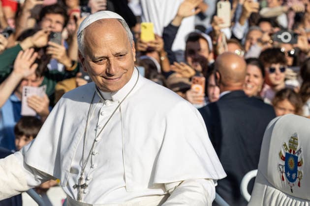 Visit to France of Pope Leo XIV - Mass at Lourdes Sanctuary MLG Pope Leo XIV celebrates Mass on the Prairie of the Sanctuary of Our Lady of Lourdes during his apostolic visit to France in Lourdes, France, on September 27, 2026. Photo by Margot Le Gonidec ABACAPRESS.COM Lourdes France  Copyright: xLexGonidecxMargot ABACAx