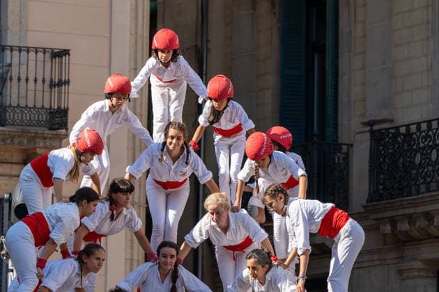 La Merce festival 2026, Placa Sant Jaume. Castellers day, 24 September. Barcelona, Catalunya. Members of Falcons de Barcelona perform human figures during the traditional La Merce festival celebrations, September 27, 2026, Placa Sant Jaume, Barcelona, Catalonia., Credit:Ivan Sanchez Jimenez Ivan Sanchez Avalon  Copyright: xIvanxSanchezxJimenezx xIvanxSanchezx xAvalonx 1138662710