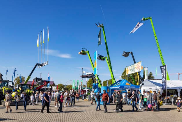Opening of the Agricultural Fair in Bad Cannstatt—Southern Germany s largest trade fair for agriculture, forestry, and the food industry—features agricultural machinery and various farm animals in modern livestock management in exhibition halls and livestock tents. September 27, 2026, Stuttgart, Baden-Württemberg, Germany