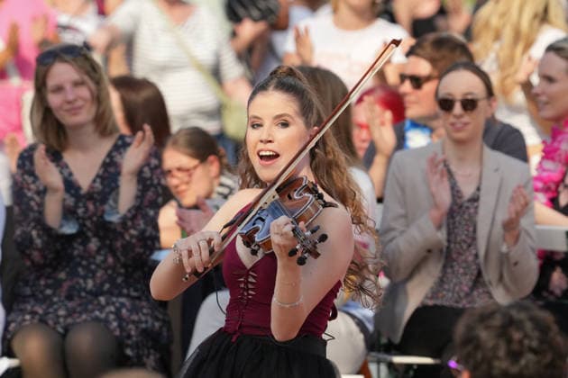 ZDF Fernsehgarten 2026: The Dark Tenor feat. violinist Nina Sofie at the ZDF Fernsehgarten, themed Season Finale, on September 27, 2026, in Mainz, Rhineland-Palatinate, ZDF Fernsehgarten