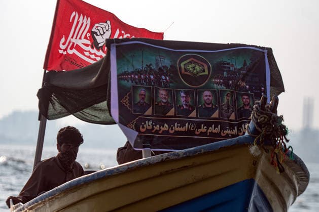 Members of Iran s paramilitary Basij Force take part in a military drill during the Janfada Iran exercise on the Iranian coast of Kandal, overlooking the Strait of Hormuz, Iran, on Sunday, September 27, 2026. The exercise comes amid continuing regional tensions and heightened security measures around the Strait of Hormuz, one of the world s most strategically important waterways.  IRN2026092703 BehnamxTofighi