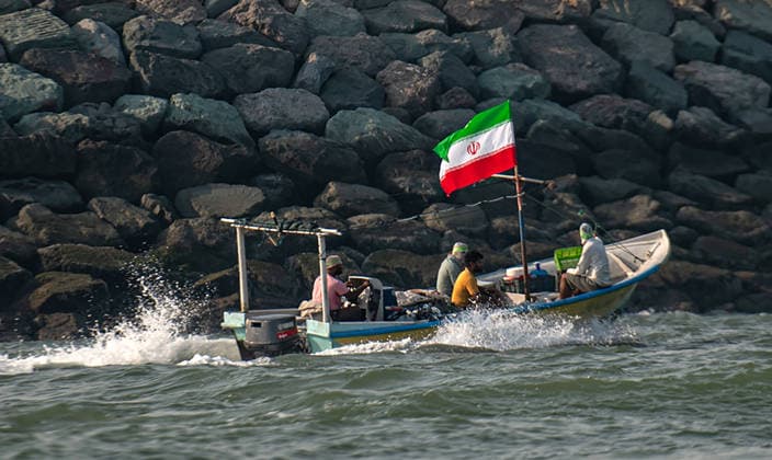 Members of Iran s paramilitary Basij Force take part in a military drill during the Janfada Iran exercise on the Iranian coast of Kandal, overlooking the Strait of Hormuz, Iran, on Sunday, September 27, 2026. The exercise comes amid continuing regional tensions and heightened security measures around the Strait of Hormuz, one of the world s most strategically important waterways.  IRN2026092708 BehnamxTofighi
