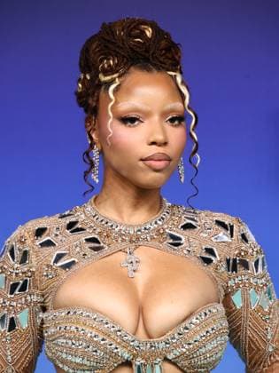 2026 MTV Video Music Awards Yara Shahidi at the 2026 MTV Video Music Awards held at Peacock Theater at L.A. Live on September 27, 2026 in Los Angeles, California, United States. Los Angeles California United States Copyright: xXavierxCollin ImagexPressxAgencyx