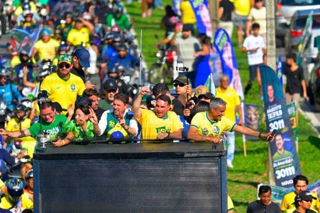 GOIÃ¢NIA, GO - 27.09.2026: CAMPANHA FLaVIO BOLSONARO GOIÃ¢NIA - Campaigning for candidate Flavio Bolsonaro this Sunday, the 27th, in Goiania, GO. x3021453x  MarcelloxDantas