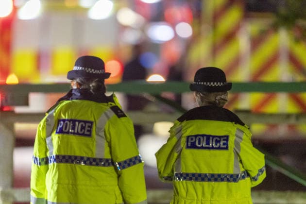Counter-terror investigation after major incident declared at RAF Fairford FAIRFORD, UK - SEPTEMBER 27: Emergency services at the scene in Fairford, Gloucestershire, United Kingdom, after a major incident was declared on September 27, 2026. Five men have been arrested on suspicion of plotting a car bomb attack against RAF Fairford. The military base hosts US Air Force bombers involved in the conflict with Iran. Marcin Nowak Anadolu Fairford United Kingdom. Editorial use only. Please get in touch for any other usage.  Copyright: x2026xAnadoluxMarcinxNowakx