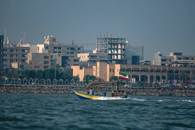 Members of Iran s paramilitary Basij Force take part in a military drill during the Janfada Iran exercise on the Iranian coast of Kandal, overlooking the Strait of Hormuz, Iran, on Sunday, September 27, 2026. The exercise comes amid continuing regional tensions and heightened security measures around the Strait of Hormuz, one of the world s most strategically important waterways.  IRN2026092721 BehnamxTofighi