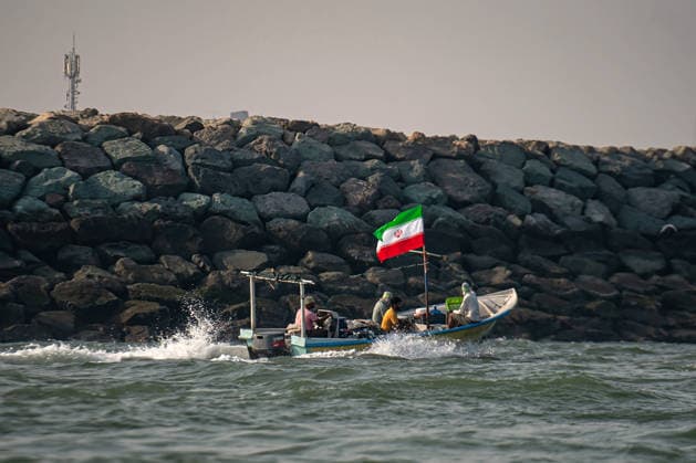 Members of Iran s paramilitary Basij Force take part in a military drill during the Janfada Iran exercise on the Iranian coast of Kandal, overlooking the Strait of Hormuz, Iran, on Sunday, September 27, 2026. The exercise comes amid continuing regional tensions and heightened security measures around the Strait of Hormuz, one of the world s most strategically important waterways.  IRN2026092722 BehnamxTofighi