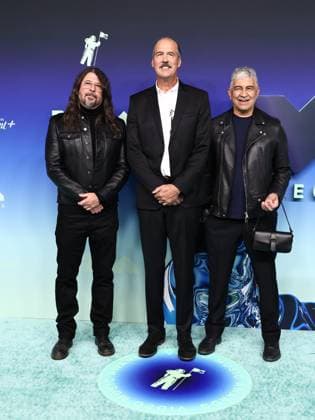 2026 MTV Video Music Awards Dave Grohl, Krist Novoselic and Pat Smear at the 2026 MTV Video Music Awards held at Peacock Theater at L.A. Live on September 27, 2026 in Los Angeles, California, United States. Los Angeles California United States Copyright: xXavierxCollin ImagexPressxAgencyx