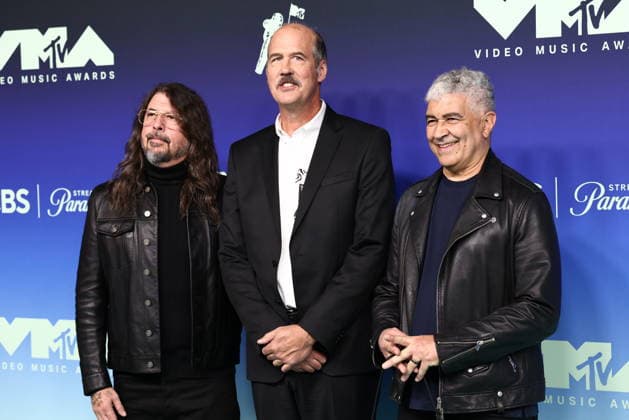 2026 MTV Video Music Awards Dave Grohl, Krist Novoselic and Pat Smear at the 2026 MTV Video Music Awards held at Peacock Theater at L.A. Live on September 27, 2026 in Los Angeles, California, United States. Los Angeles California United States Copyright: xXavierxCollin ImagexPressxAgencyx