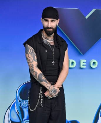 Paul Abrahamian arrives on the red carpet at the 2026 MTV Video Music Awards VMA s at the Peacock Theater in Los Angeles on Sunday, September 27, 2026.  LAP20260927419 JIMxRUYMEN