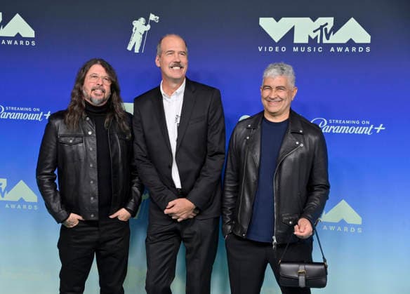 Dave Grohl, Krist Novoselic and Pat Smear of Nirvana arrive on the red carpet at the 2026 MTV Video Music Awards VMA s at the Peacock Theater in Los Angeles on Sunday, September 27, 2026.  LAP20260927434 JIMxRUYMEN