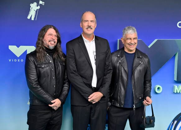 Dave Grohl, Krist Novoselic and Pat Smear of Nirvana arrive on the red carpet at the 2026 MTV Video Music Awards VMA s at the Peacock Theater in Los Angeles on Sunday, September 27, 2026.  LAP20260927437 JIMxRUYMEN