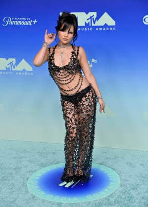 Rei Ami arrives on the red carpet at the 2026 MTV Video Music Awards VMA s at the Peacock Theater in Los Angeles on Sunday, September 27, 2026.  LAP20260927451 JIMxRUYMEN