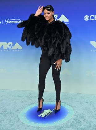 Jordan Coleman arrives on the red carpet at the 2026 MTV Video Music Awards VMA s at the Peacock Theater in Los Angeles on Sunday, September 27, 2026.  LAP20260927413 JIMxRUYMEN