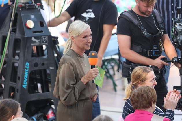 Andrea Kiewel on the TV show ZDF Fernsehgarten Finalparty at Lerchenberg in Mainz, September 27, 2026 Copyright: xAgenturxMatthiasxWehnertx xM.xGränzdörferx