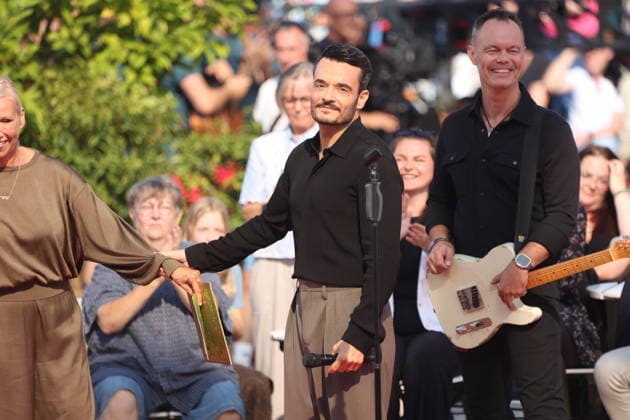 Andrea Kiewel and Giovanni Zarrella on the TV show ZDF Fernsehgarten Finalparty at Lerchenberg in Mainz, September 27, 2026 Copyright: xAgenturxMatthiasxWehnertx xM.xGränzdörferx