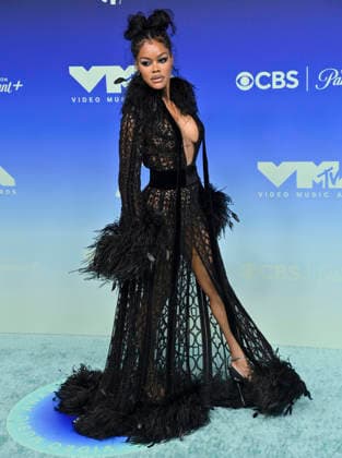 Teyana Taylor arrives on the red carpet at the 2026 MTV Video Music Awards VMA s at the Peacock Theater in Los Angeles on Sunday, September 27, 2026.  LAP20260927499 JIMxRUYMEN