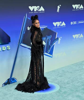 Teyana Taylor arrives on the red carpet at the 2026 MTV Video Music Awards VMA s at the Peacock Theater in Los Angeles on Sunday, September 27, 2026.  LAP20260927502 JIMxRUYMEN