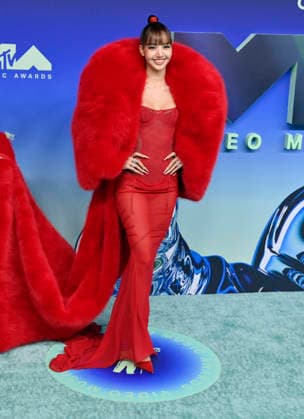 LISA arrives on the red carpet at the 2026 MTV Video Music Awards VMA s at the Peacock Theater in Los Angeles on Sunday, September 27, 2026.  LAP20260927484 JIMxRUYMEN
