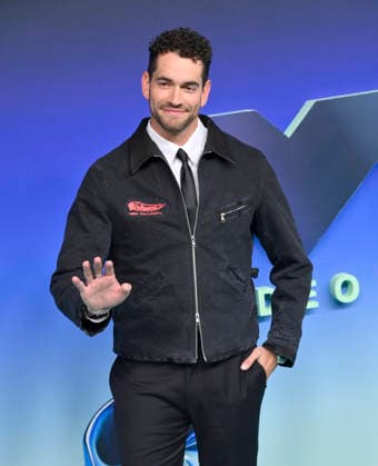 Jesse Solomon arrives on the red carpet at the 2026 MTV Video Music Awards VMA s at the Peacock Theater in Los Angeles on Sunday, September 27, 2026.  LAP20260927523 JIMxRUYMEN