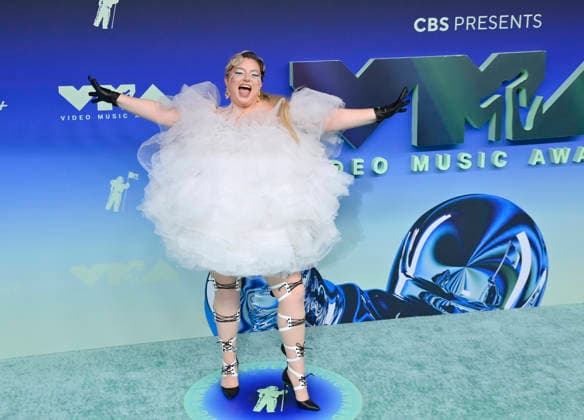 Meek arrives on the red carpet at the 2026 MTV Video Music Awards VMA s at the Peacock Theater in Los Angeles on Sunday, September 27, 2026.  LAP20260927525 JIMxRUYMEN