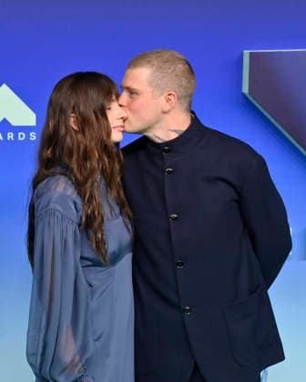 Zoë Bleu Sidel and Yung Lean arrive on the red carpet at the 2026 MTV Video Music Awards VMA s at the Peacock Theater in Los Angeles on Sunday, September 27, 2026.  LAP20260927530 JIMxRUYMEN