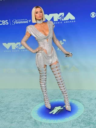 Paris Hilton arrives on the red carpet at the 2026 MTV Video Music Awards VMA s at the Peacock Theater in Los Angeles on Sunday, September 27, 2026.  LAP20260927538 JIMxRUYMEN