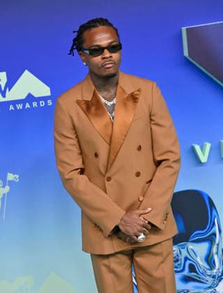 Gunna arrives on the red carpet at the 2026 MTV Video Music Awards VMA s at the Peacock Theater in Los Angeles on Sunday, September 27, 2026.  LAP20260927585 JIMxRUYMEN