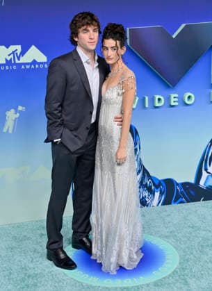 Vincent Mason and Stella Lefty arrive on the red carpet at the 2026 MTV Video Music Awards VMA s at the Peacock Theater in Los Angeles on Sunday, September 27, 2026.  LAP20260927603 JIMxRUYMEN