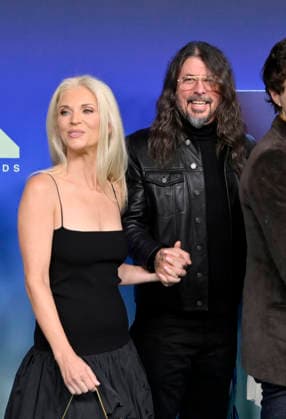 Jordyn Blum and Dave Grohl of Nirvana arrive on the red carpet at the 2026 MTV Video Music Awards VMA s at the Peacock Theater in Los Angeles on Sunday, September 27, 2026.  LAP20260927607 JIMxRUYMEN