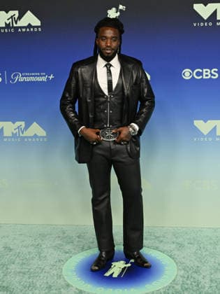 September 27, 2026, Los Angeles, California, USA: American singer SHABOOZEY, aka, Collins Obinna Chibueze, 31, attends the 2026 MTV Video Music Awards Ã¢â‚¬oeVMAsÃ¢â‚¬Â teal carpet. Los Angeles USA  - ZUMAb173 20260927_aap_b173_012 Copyright: xBillyxBennightx