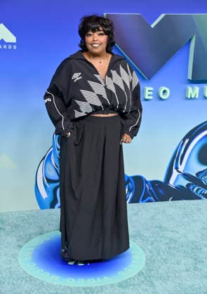 Jane Handcock arrives on the red carpet at the 2026 MTV Video Music Awards VMA s at the Peacock Theater in Los Angeles on Sunday, September 27, 2026.  LAP20260927619 JIMxRUYMEN