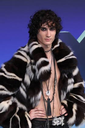 2026 MTV VMA Video Music Awards, Arrivals Sombr attends the 2026 MTV Video Music Awards at Peacock Theater on September 07, 2025 in Los Angeles, California. Photo by: C Flanigan imageSPACE Los Angeles Peacock Theater California USA Copyright: xCxFlaniganx
