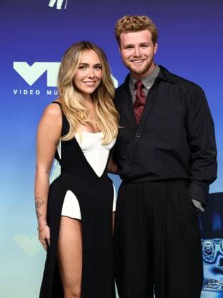 2026 MTV Video Music Awards Kouvr Annon and Alex Warren at the 2026 MTV Video Music Awards held at Peacock Theater at L.A. Live on September 27, 2026 in Los Angeles, California, United States. Los Angeles California United States Copyright: xXavierxCollin ImagexPressxAgencyx