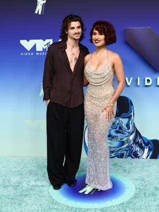 2026 MTV Video Music Awards Mike Sabath and Raye at the 2026 MTV Video Music Awards held at Peacock Theater at L.A. Live on September 27, 2026 in Los Angeles, California, United States. Los Angeles California United States Copyright: xXavierxCollin ImagexPressxAgencyx