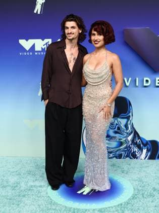 2026 MTV Video Music Awards Mike Sabath and Raye at the 2026 MTV Video Music Awards held at Peacock Theater at L.A. Live on September 27, 2026 in Los Angeles, California, United States. Los Angeles California United States Copyright: xXavierxCollin ImagexPressxAgencyx