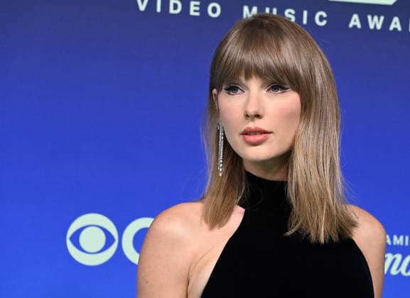 2026 MTV Video Music Awards Taylor Swift arriving at the 2026 MTV Video Music Awards held at the Peacock Theater on September 27, 2026 in Los Angeles, California. Los Angeles Peacock Theater California USA Copyright: xTammiexArroyo AFF-USA.comx