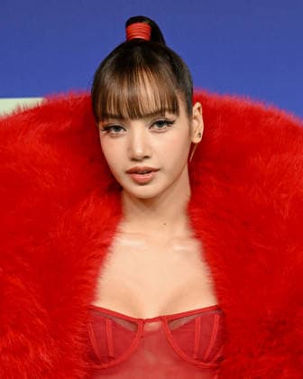 September 27, 2026, Los Angeles, California, USA: Thai rapper, singer, dancer, and actress LISA, 29, attends the 2026 MTV Video Music Awards Ã¢â‚¬oeVMAsÃ¢â‚¬Â teal carpet. Los Angeles USA  - ZUMAb173 20260927_aap_b173_048 Copyright: xBillyxBennightx