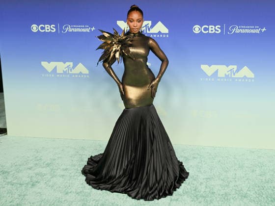 September 27, 2026, Los Angeles, California, USA: American singer, dancer, and former member of the girl group Fifth Harmony NORMANI, aka, Normani Kordei Hamilton, 30, attends the 2026 MTV Video Music Awards â€oeVMAs†teal carpet. Los Angeles USA - ZUMAb173 20260927_aap_b173_073 Copyright: xBillyxBennightx