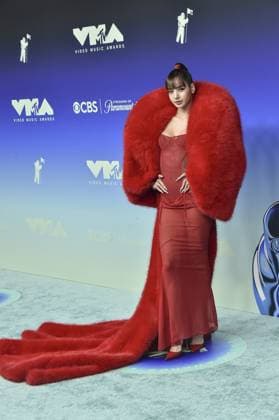 LISA at arrivals for The 2026 MTV VMAs (Video Music Awards) - Arrivals 1, JW Marriott Los Angeles L.A. LIVE, Los Angeles, CA, September 27, 2026. Photo By: Elizabeth Goodenough Everett Collection The 2026 MTV VMAs (Video Music Awards) - Arrivals 1 PUBLICATIONXNOTxINxCANxCHNxFRAxITAxJPNxNORxPOLxRUSxESPxUKxUSA