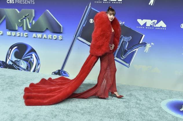 LISA at arrivals for The 2026 MTV VMAs (Video Music Awards) - Arrivals 1, JW Marriott Los Angeles L.A. LIVE, Los Angeles, CA, September 27, 2026. Photo By: Elizabeth Goodenough Everett Collection The 2026 MTV VMAs (Video Music Awards) - Arrivals 1 PUBLICATIONXNOTxINxCANxCHNxFRAxITAxJPNxNORxPOLxRUSxESPxUKxUSA