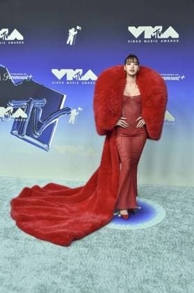 LISA at arrivals for The 2026 MTV VMAs (Video Music Awards) - Arrivals 1, JW Marriott Los Angeles L.A. LIVE, Los Angeles, CA, September 27, 2026. Photo By: Elizabeth Goodenough Everett Collection The 2026 MTV VMAs (Video Music Awards) - Arrivals 1 PUBLICATIONXNOTxINxCANxCHNxFRAxITAxJPNxNORxPOLxRUSxESPxUKxUSA