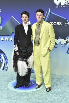 Troye Sivan, Leland at arrivals for The 2026 MTV VMAs (Video Music Awards) - Arrivals 1, JW Marriott Los Angeles L.A. LIVE, Los Angeles, CA, September 27, 2026. Photo By: Elizabeth Goodenough Everett Collection The 2026 MTV VMAs (Video Music Awards) - Arrivals 1 PUBLICATIONXNOTxINxCANxCHNxFRAxITAxJPNxNORxPOLxRUSxESPxUKxUSA