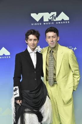 Troye Sivan, Leland at arrivals for The 2026 MTV VMAs (Video Music Awards) - Arrivals 1, JW Marriott Los Angeles L.A. LIVE, Los Angeles, CA, September 27, 2026. Photo By: Elizabeth Goodenough Everett Collection The 2026 MTV VMAs (Video Music Awards) - Arrivals 1 PUBLICATIONXNOTxINxCANxCHNxFRAxITAxJPNxNORxPOLxRUSxESPxUKxUSA