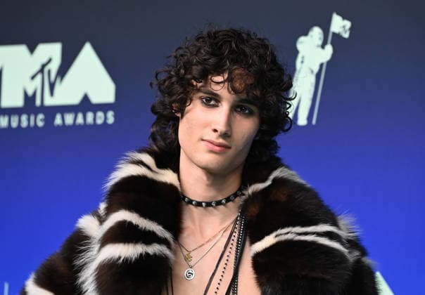 2026 MTV Video Music Awards Sombr arriving at the 2026 MTV Video Music Awards held at the Peacock Theater on September 27, 2026 in Los Angeles, California. Los Angeles Peacock Theater California USA Copyright: xTammiexArroyo AFF-USA.comx