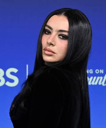 2026 MTV Video Music Awards Charli XCX arriving at the 2026 MTV Video Music Awards held at the Peacock Theater on September 27, 2026 in Los Angeles, California. Los Angeles Peacock Theater California USA Copyright: xTammiexArroyo AFF-USA.comx