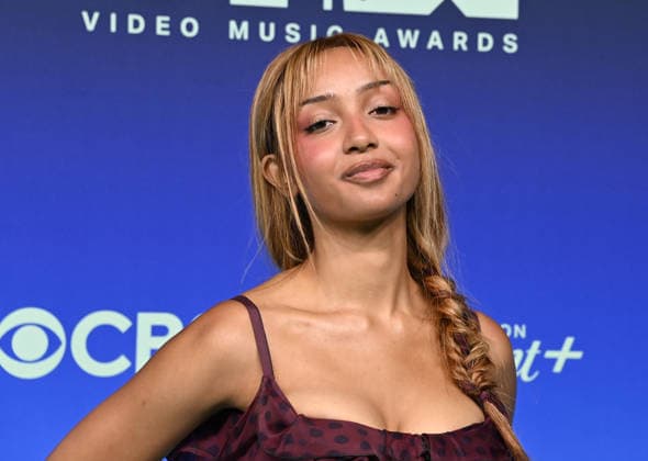 2026 MTV Video Music Awards PinkPantheress arriving at the 2026 MTV Video Music Awards held at the Peacock Theater on September 27, 2026 in Los Angeles, California. Los Angeles Peacock Theater California USA Copyright: xTammiexArroyo AFF-USA.comx