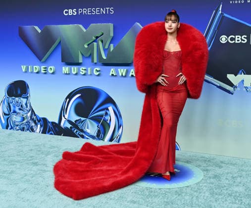 2026 MTV Video Music Awards Lisa arriving at the 2026 MTV Video Music Awards held at the Peacock Theater on September 27, 2026 in Los Angeles, California. Los Angeles Peacock Theater California USA Copyright: xTammiexArroyo AFF-USA.comx